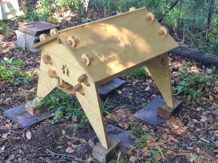 The fully assembled Kenyan top-bar hive.